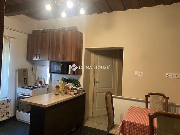 Béke, Piliscsév 2. képe