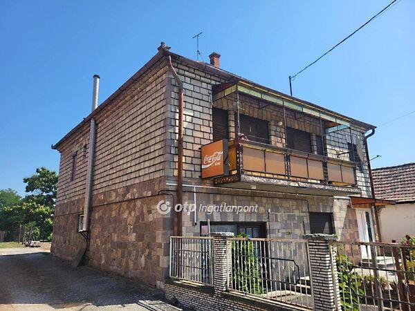 Május 1., Pusztamonostor képe