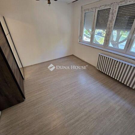 Akadémia, Kecskemét 2. képe