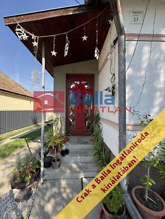 táncsics mihály utca, Iváncsa 2. képe