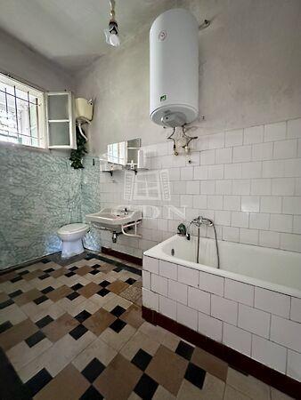 Kossuth Lajos tér, Budapest, XVIII. kerület 2. képe