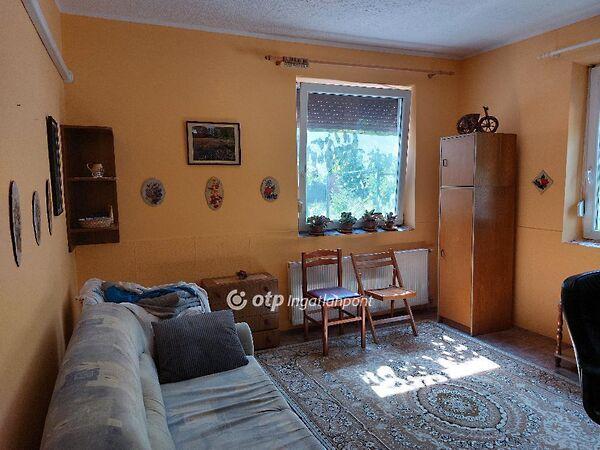 Gém, Jászberény 2. képe