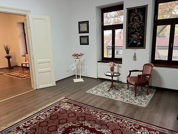 Szabadság, Pécs 2. képe