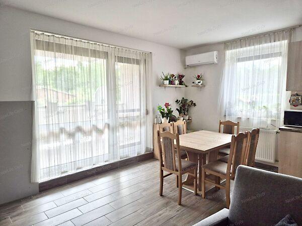 Győrújbarát 2. képe