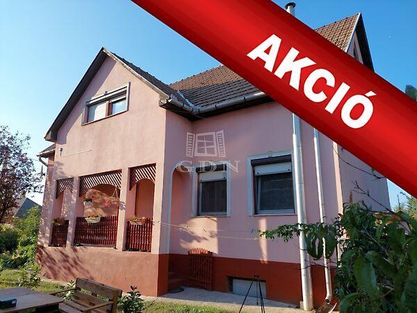 Madách Imre, Újfehértó képe