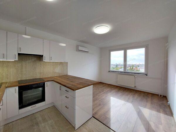 Kereszttöltés, Szeged 2. képe