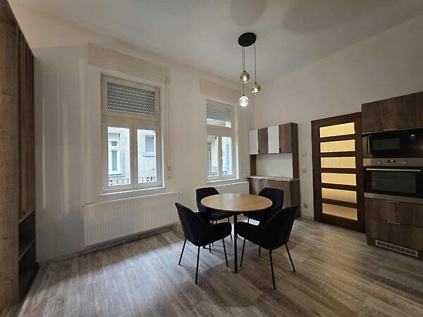 Papnövelde utca, Budapest, V. kerület 3. képe