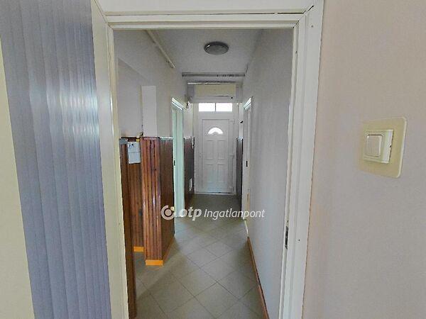 Kossuth, Hatvan 3. képe