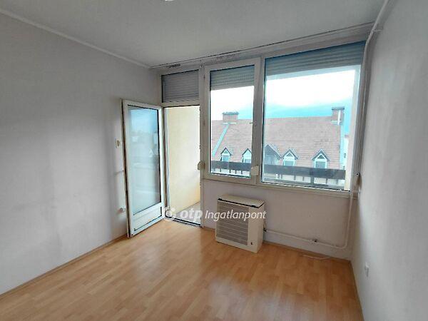 Kossuth, Hatvan 2. képe