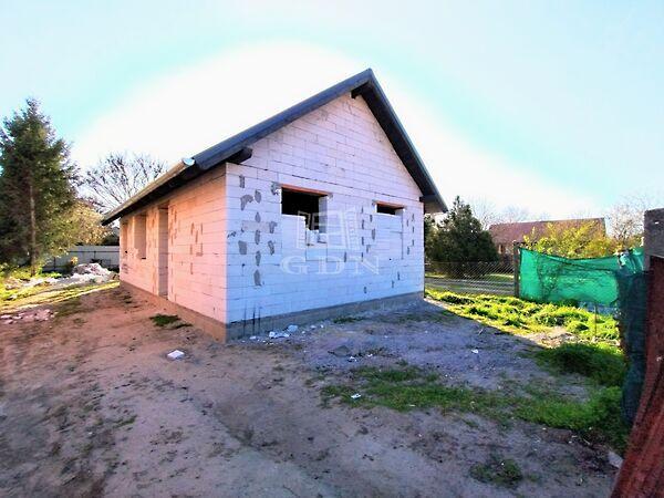 Füzes, Monor 3. képe