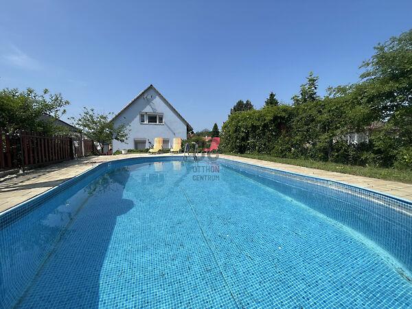 Győrújbarát képe