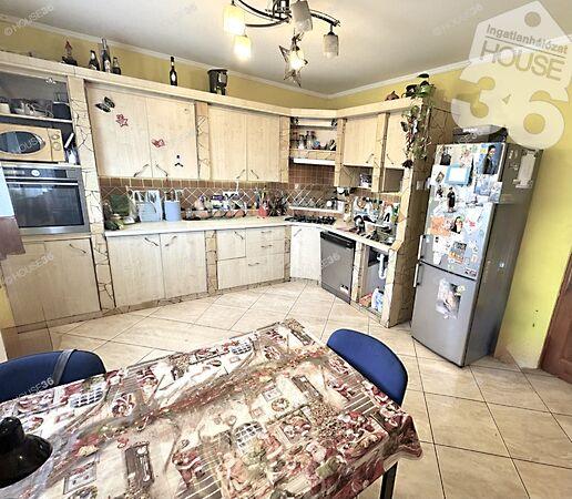 Felsőlajos 3. képe