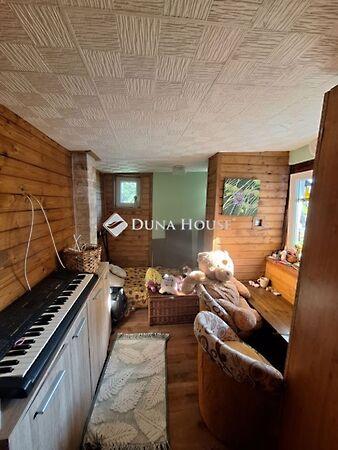 Szőlősor, Dunaalmás 2. képe