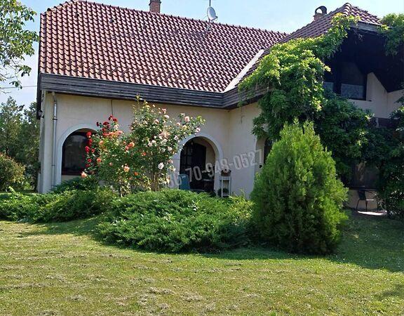 Trófea, Békéscsaba képe