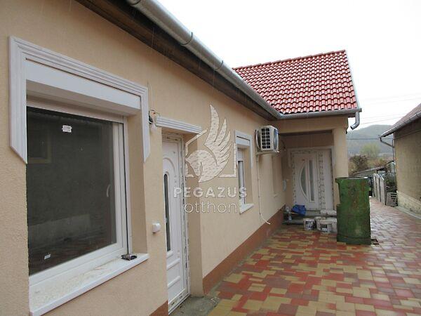 Fenyő, Ózd 3. képe