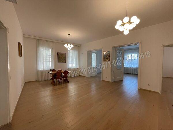 Tóth Árpád, Budapest, I. kerület képe