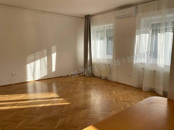 Attila, Budapest, I. kerület 2. képe