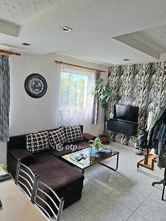 Cifra, Szalkszentmárton 2. képe