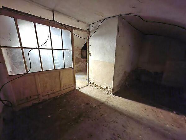 Leonardo Da Vinci, Budapest, VIII. kerület 2. képe