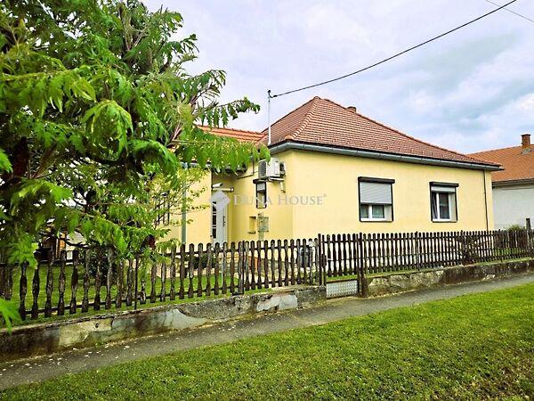 Kistótfalu 2. képe