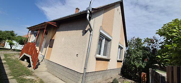 Sírkert, Jászberény 2. képe