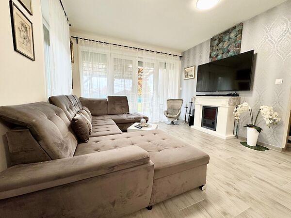 Orgona, Pilisjászfalu 3. képe