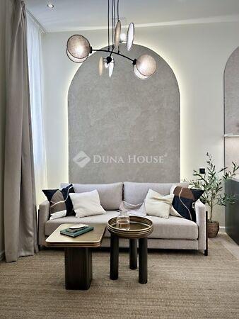 Zrínyi, Budapest, V. kerület 3. képe