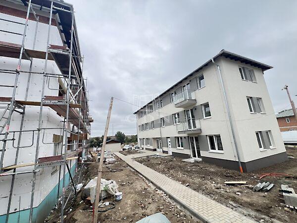 Mendei Lakópark, D. épület I.em., Mende képe