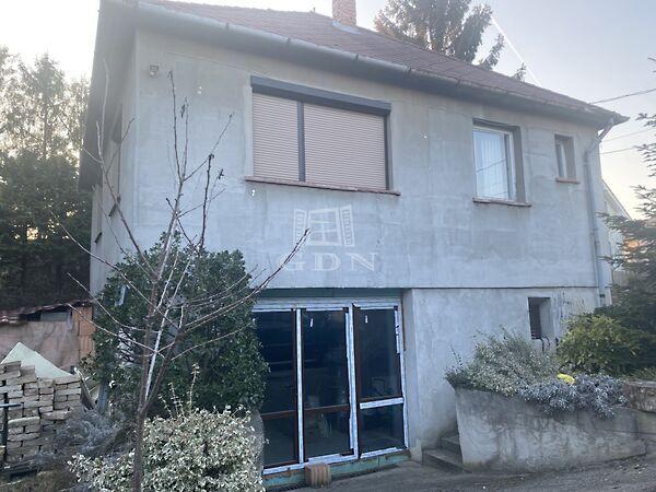 Csömöri-patak közelében, Csömör képe