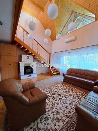 Avar, Pécs 2. képe