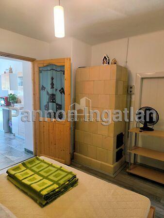 Udvar, Balatonfüred 2. képe