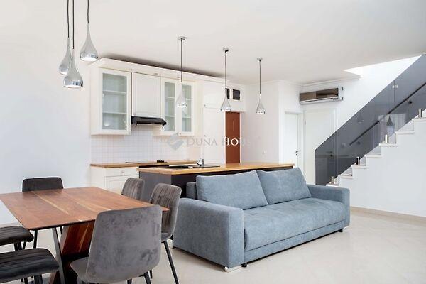 Sutus, Kecskemét 2. képe