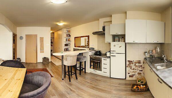 Gömb, Budapest, XIII. kerület 2. képe