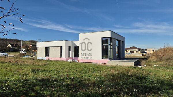 Győrújbarát képe