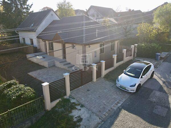 Kolozsvári, Pécel 2. képe