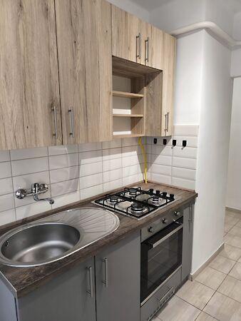 Kossuth Lajos, Dunaújváros 2. képe