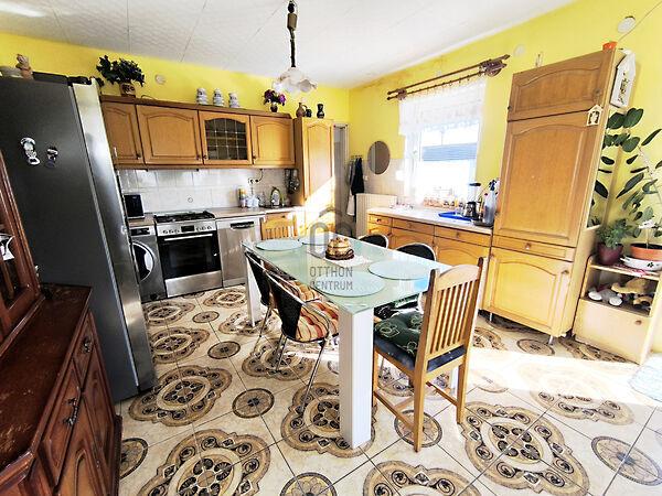 Bakonyszentlászló 3. képe