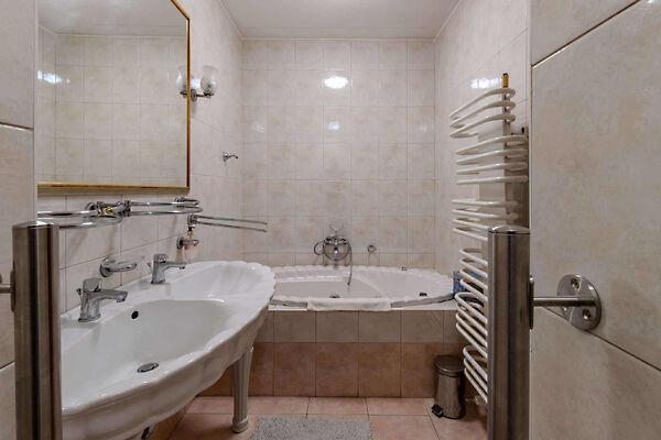 Avar, Miskolc 3. képe