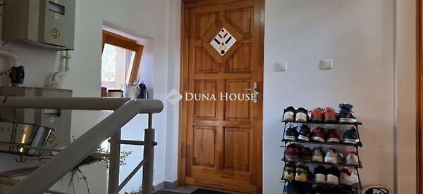 Alkotmány, Pécs 2. képe