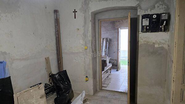 Könyök, Pécs 3. képe