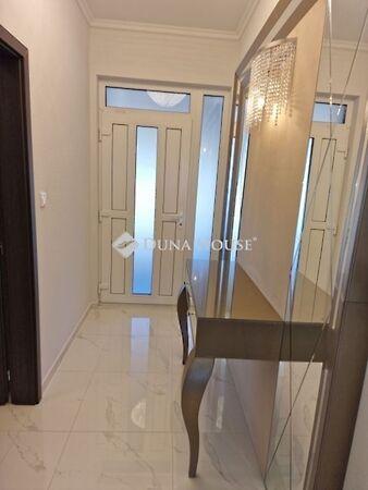 Kard, Gödöllő 2. képe