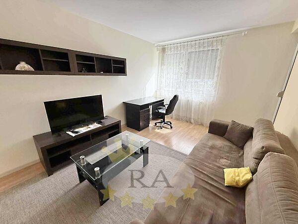 Nagy Lajos király, Debrecen 3. képe