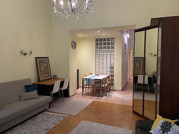 II. János Pál pápa, Budapest, VIII. kerület 2. képe