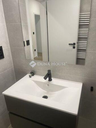 Bihari János, Pécs 3. képe