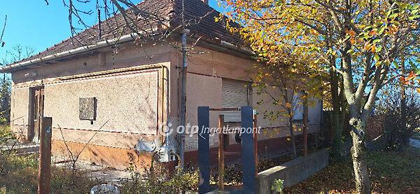 Dvcs, Akasztó képe