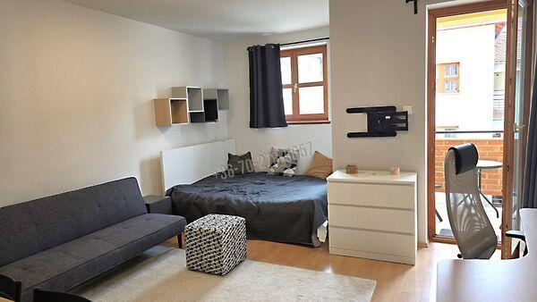 Jókai Mór, Pécs 2. képe