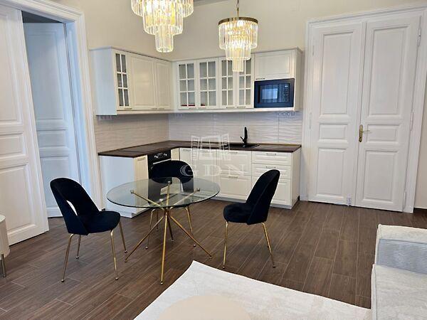 Nefelejcs, Budapest, VII. kerület 3. képe