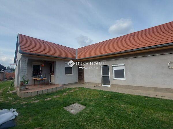 Vörösmarty Mihály, Bóly 3. képe