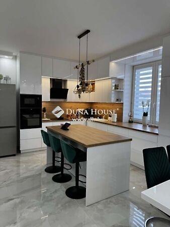 Lőrinci, Vecsés 2. képe