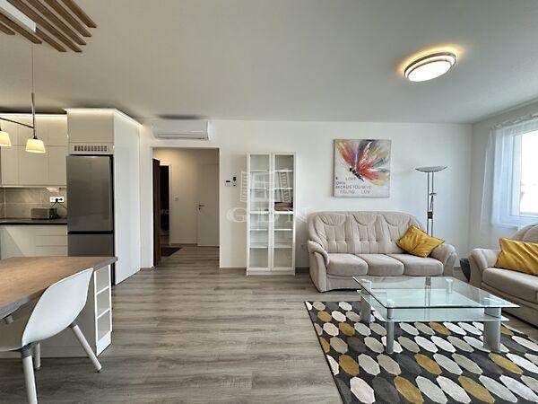 Hosszú, Székesfehérvár képe